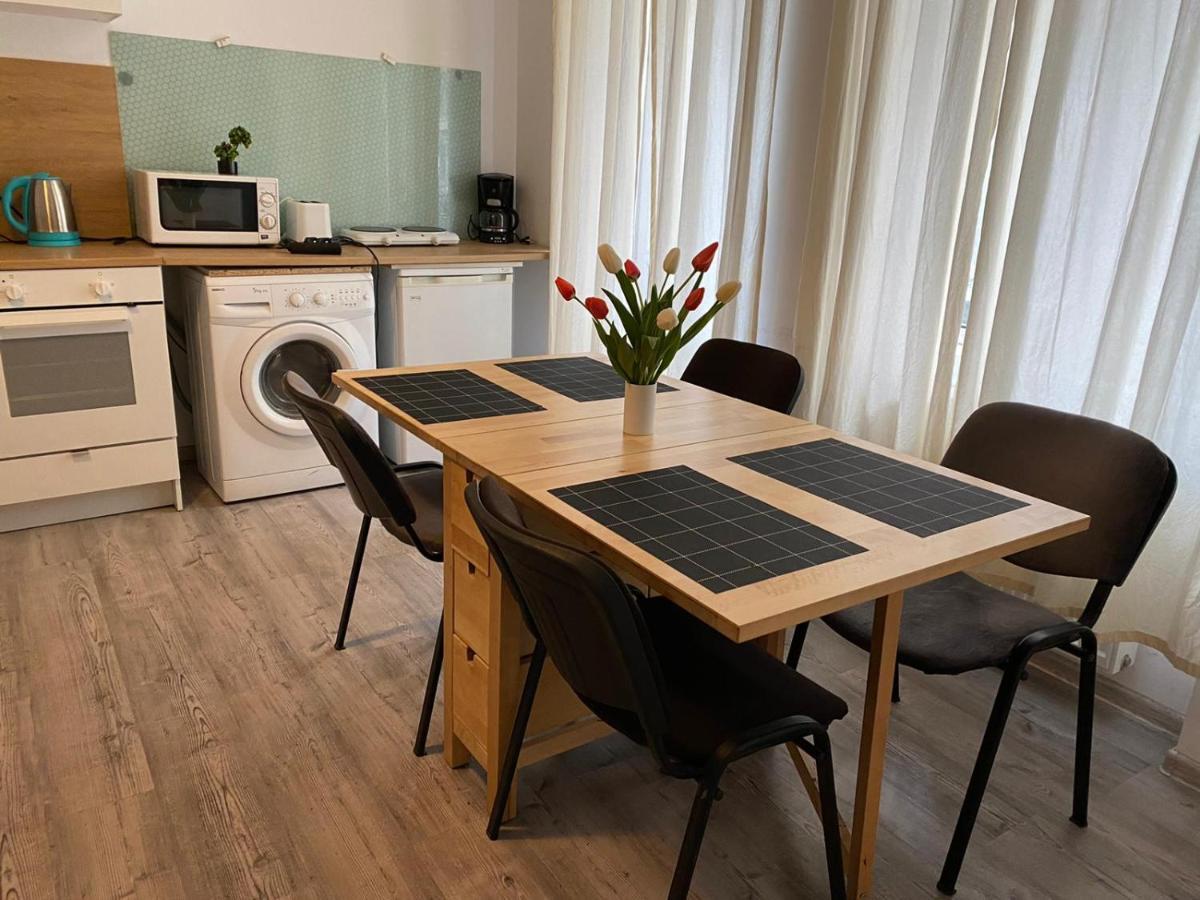 Studio Piata Amzei Nr.1 Bucharest Luaran gambar