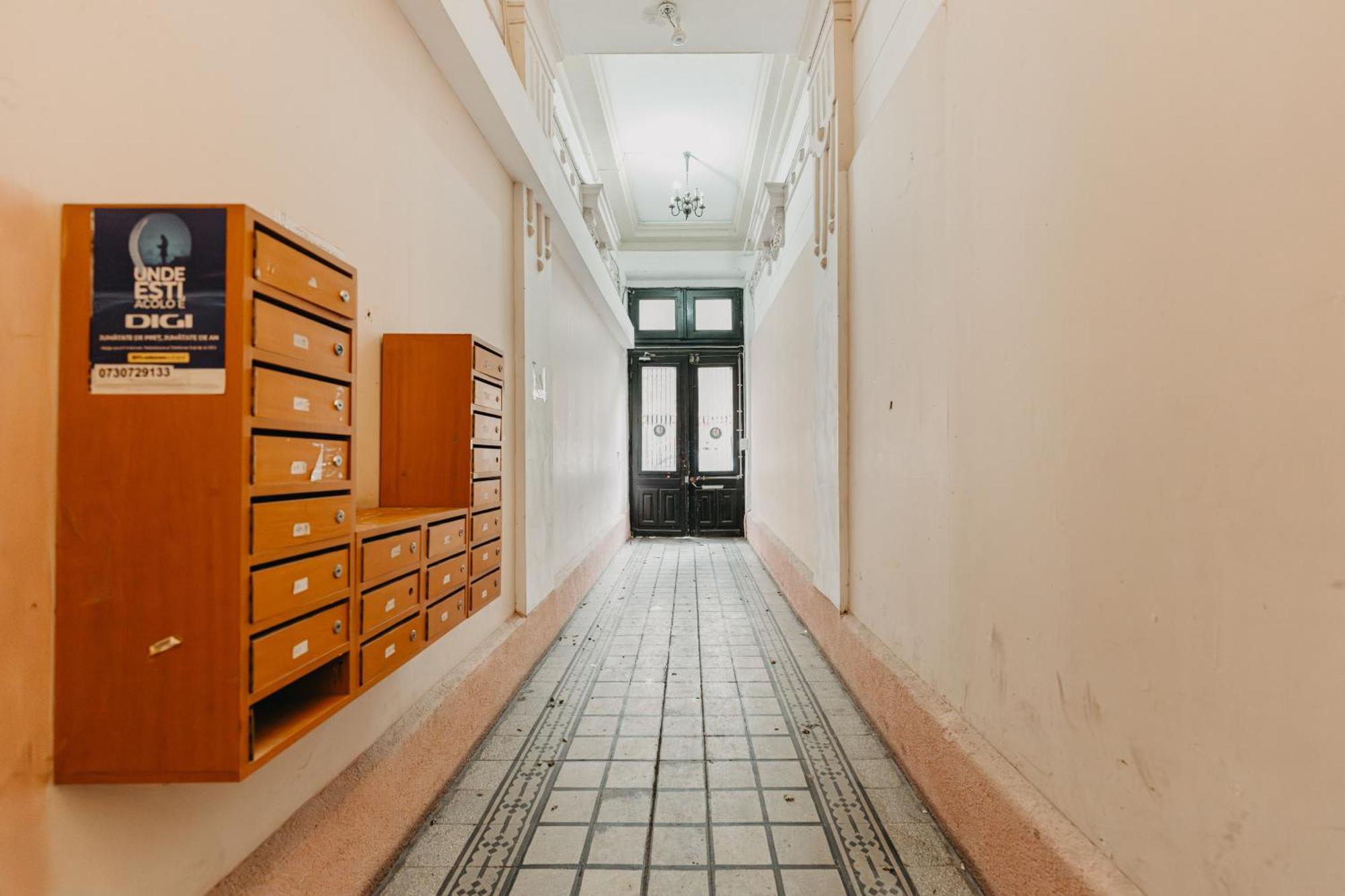Studio Piata Amzei Nr.1 Bucharest Luaran gambar